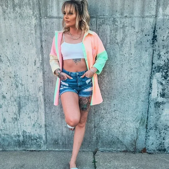 Sand, Sun & Fun Button Up - Picture 3 of 11